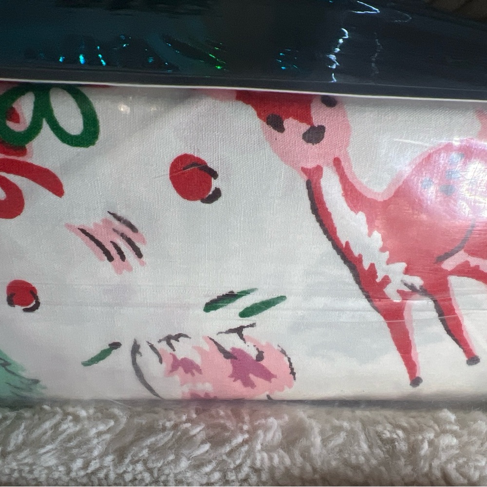 NWT CATH KIDSTON Pink Christmas Ditsy Deer 4 Piece Queen Size Sheet Set - Picture 5 of 7